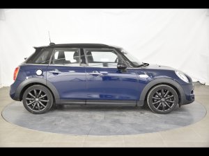 Auto Mini Mini Mini 20 Cooper SD 5p usata in vendita presso Autocentri Balduina a 16.900€ - foto numero 3